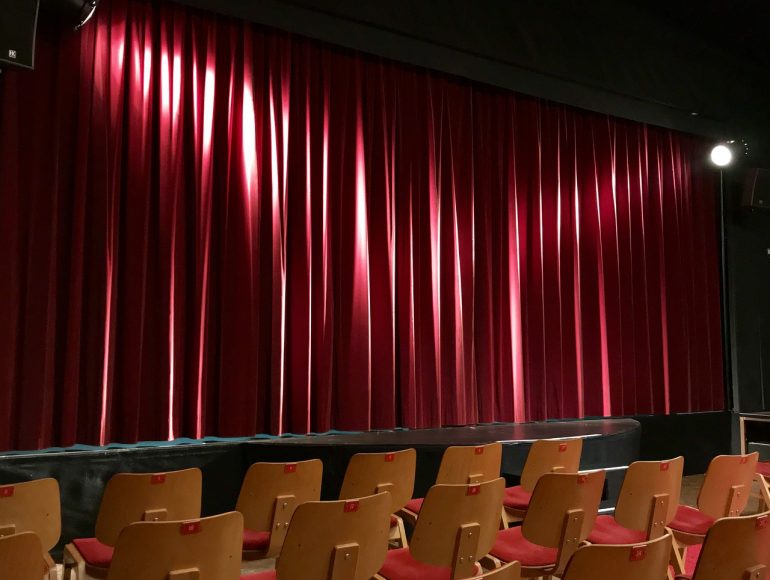 Auditorium Stage Dramaturgy Opera  - ulma93 / Pixabay
